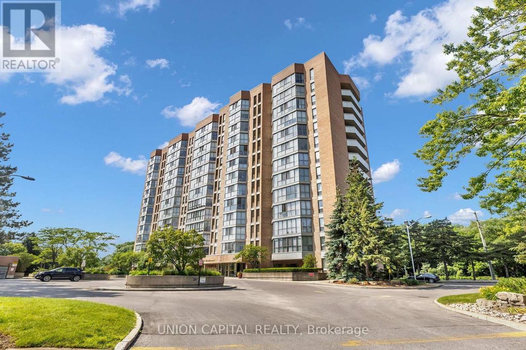 502 - 265 Westcourt Place, Waterloo
