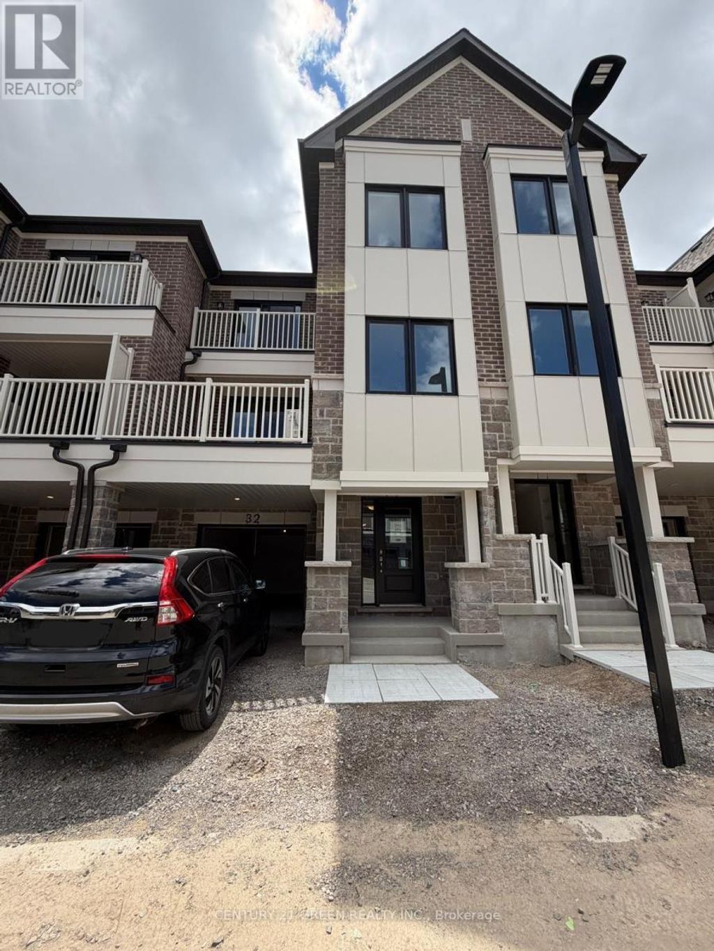 32 Canyon Hill Drive, Kitchener