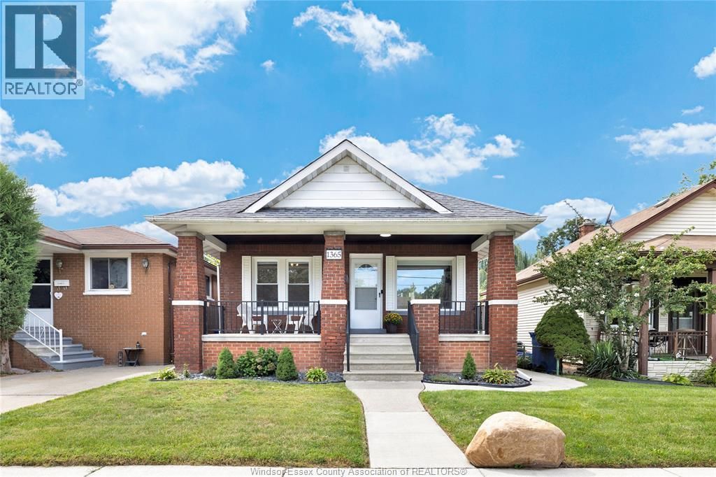 1365 George, Windsor