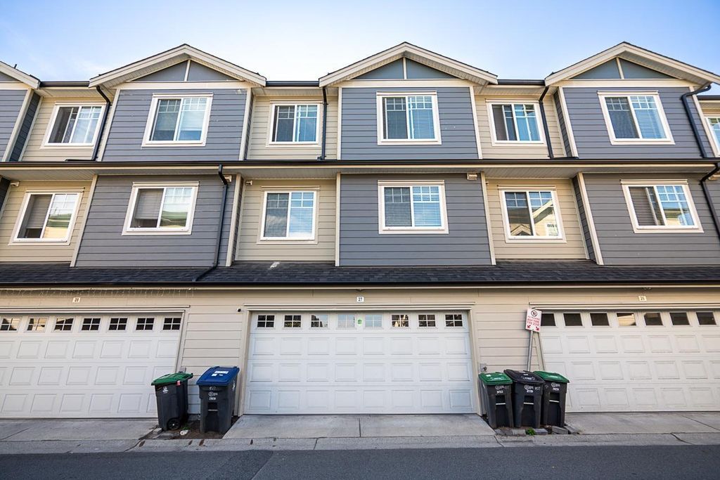 27 13898 64 Avenue, Surrey