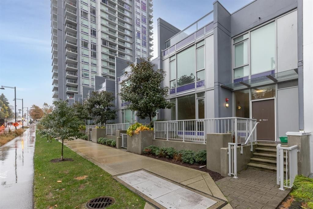 1 13720 100 Avenue, Surrey