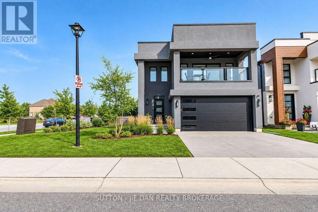 2 - 1820 Canvas Way, London North (north B)
