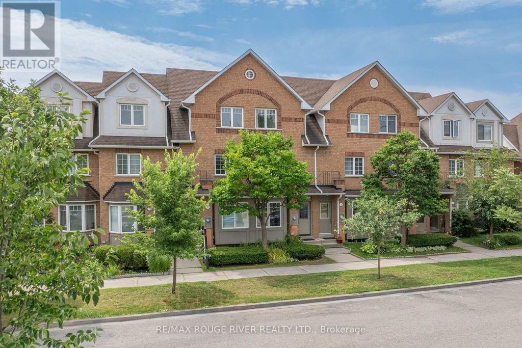 91 - 23 Hedge End Road, Toronto (rouge)