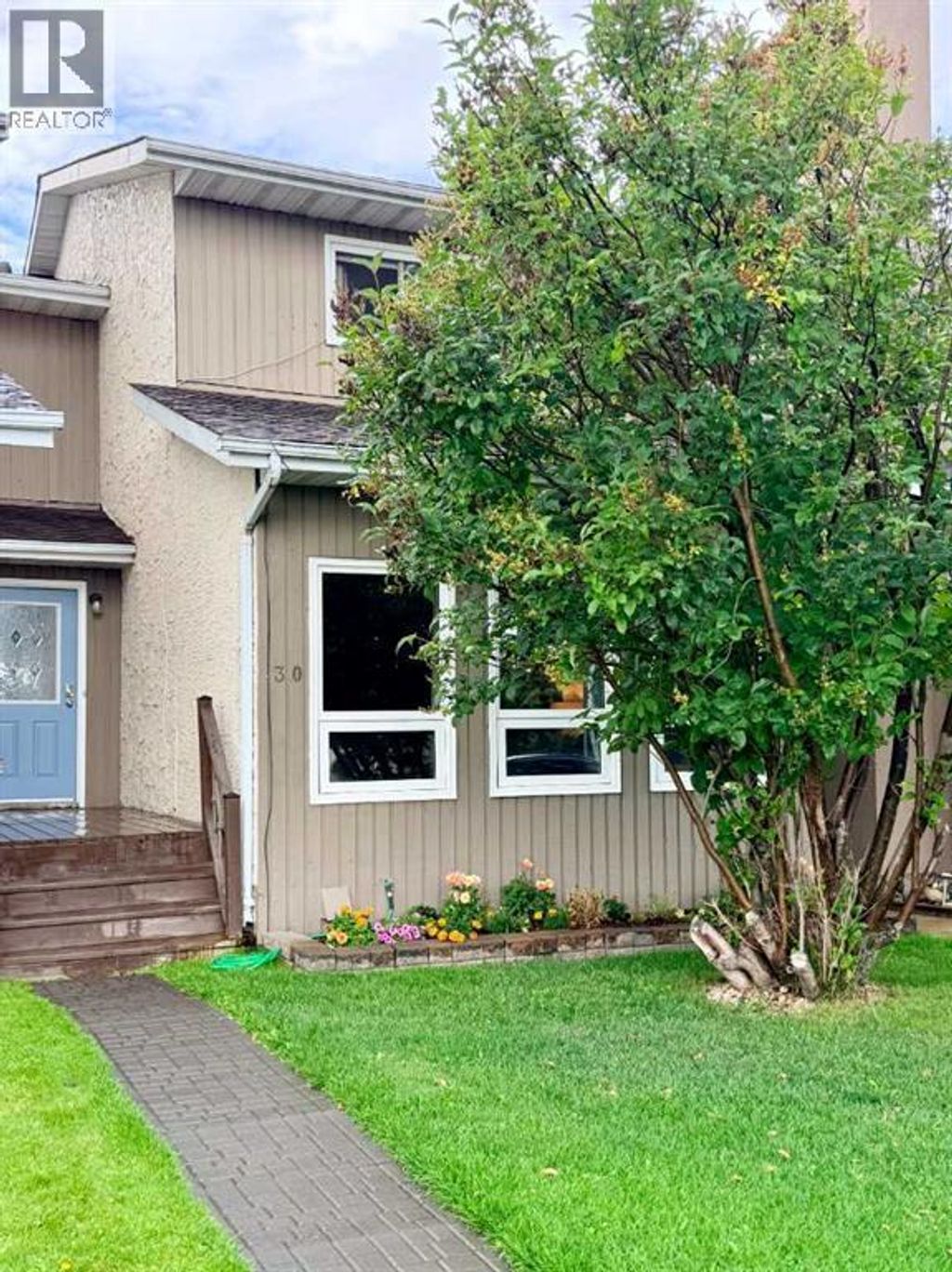 30 Cochrane Road, Whitecourt