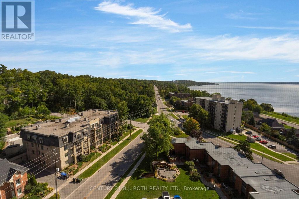 1401 - 181 Collier Street, Barrie (north Shore)