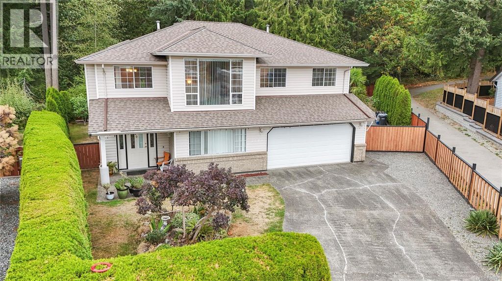 5143 Carol Pl, Nanaimo