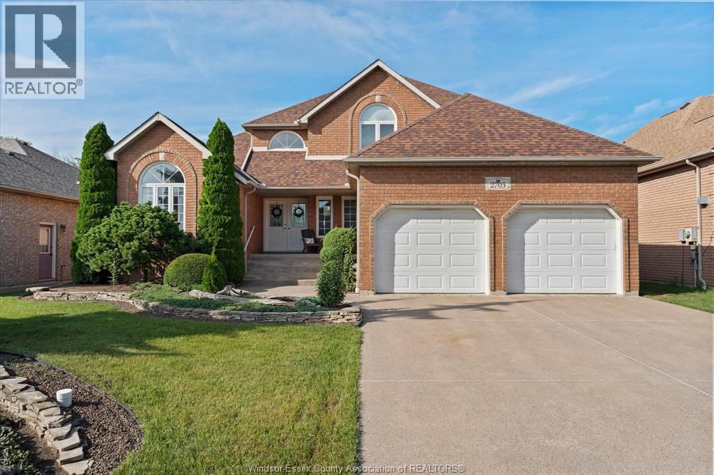 2705 Lombardy Crescent, Lasalle
