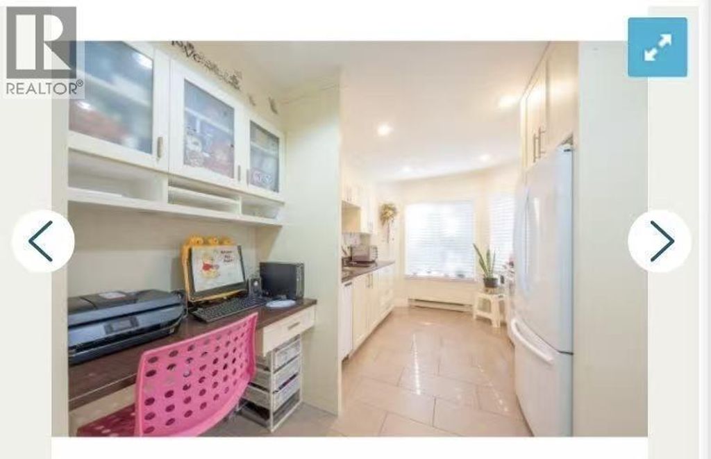 101 5674 Jersey Ave, Burnaby