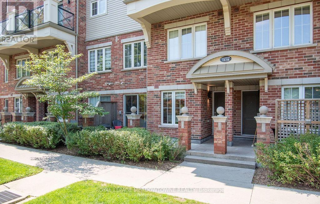 15 - 2563 Sixth Line, Oakville (ro River Oaks)