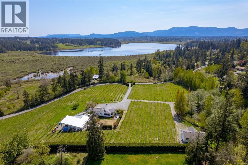 6798 Norcross Rd, Duncan