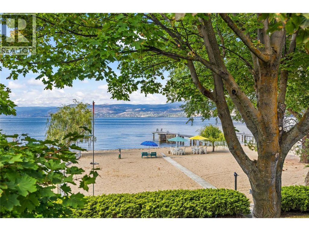 4088 Lakeshore Road, Kelowna