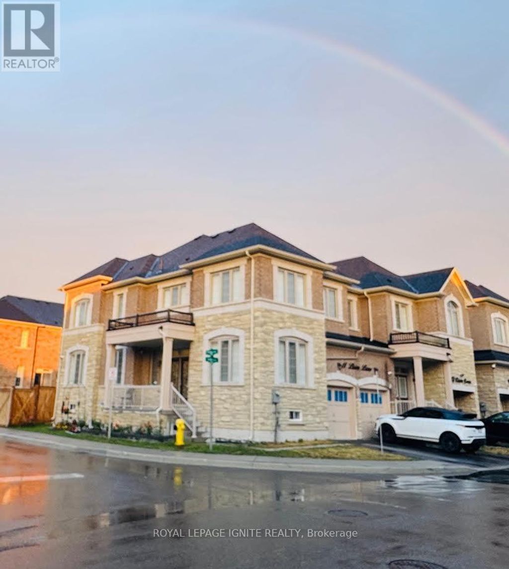 11 Liam Lane, Markham (cedarwood)