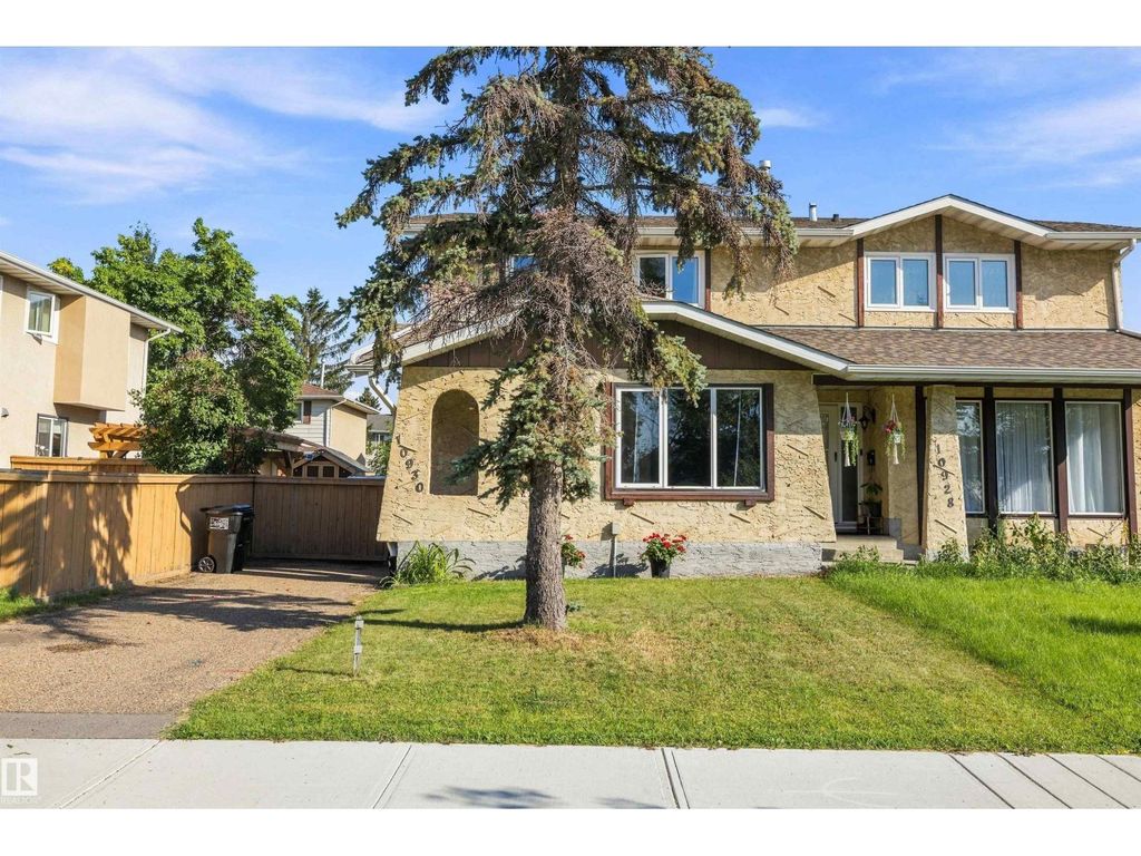10930 Beaumaris Rd Nw, Edmonton