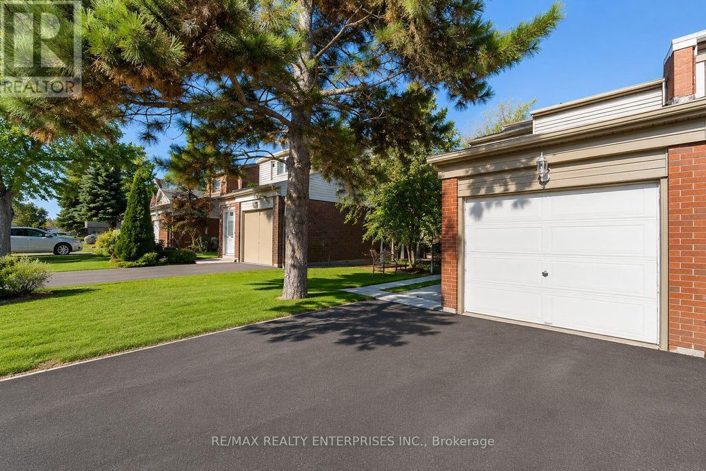 3446 Ash Row Crescent N, Mississauga (erin Mills)