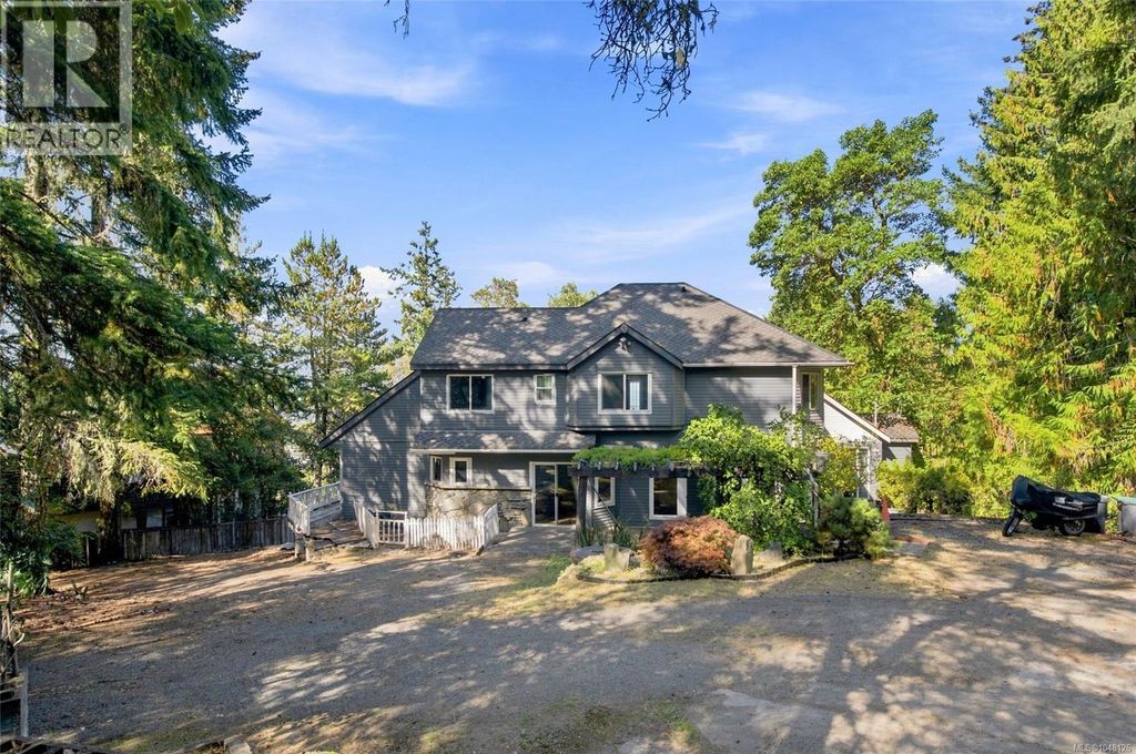 945 Little Mountain Rd, Parksville