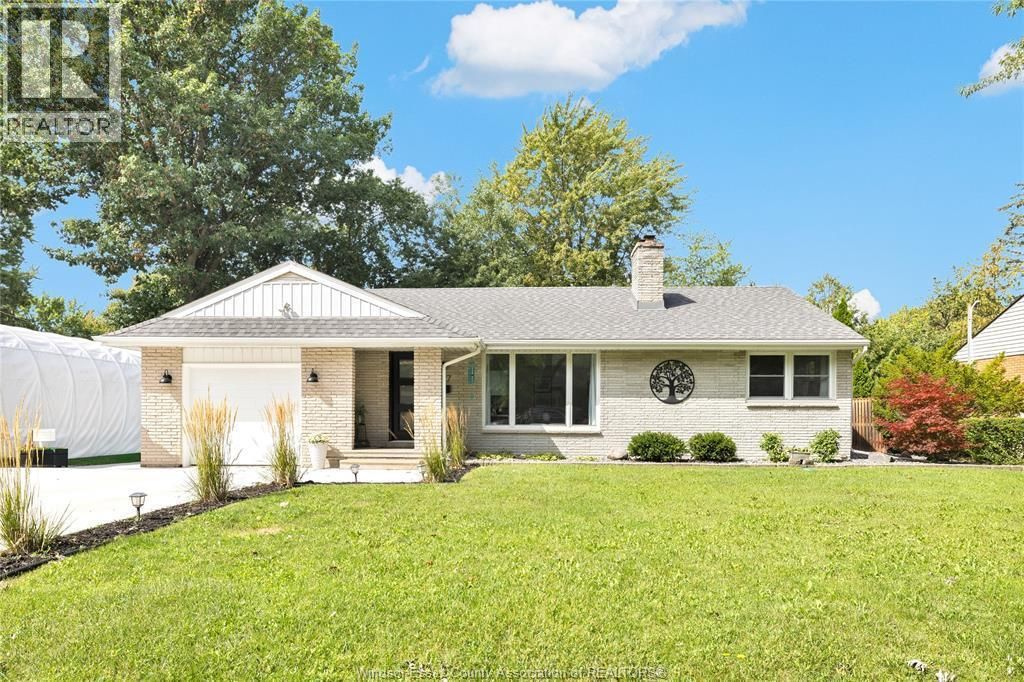 227 St. Marks, Tecumseh