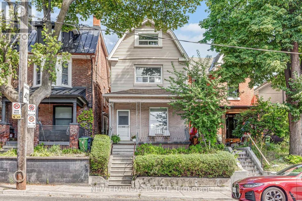 393 Ossington Avenue, Toronto (trinity-Bellwoods)
