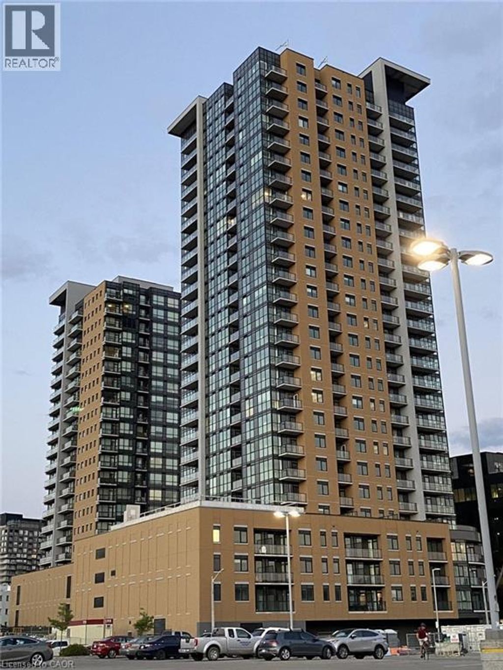 108 Garment Street Unit# 406, Kitchener