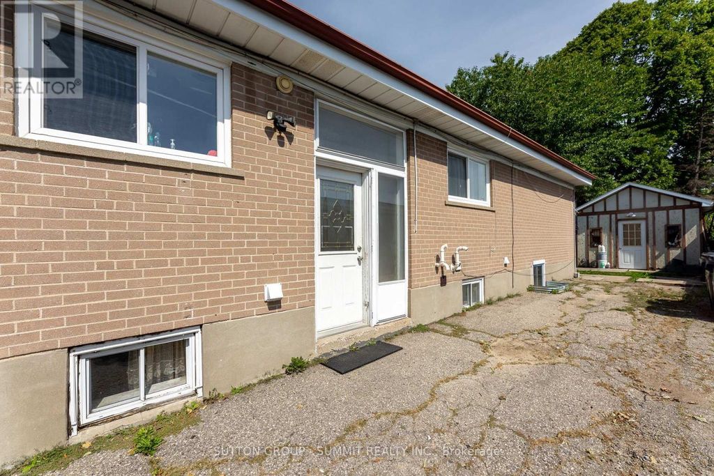 29 Yatescastle, Toronto (glenfield-Jane Heights)