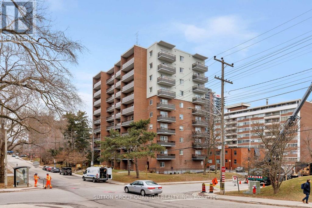 401 - 15 Elizabeth Street N, Mississauga (port Credit)