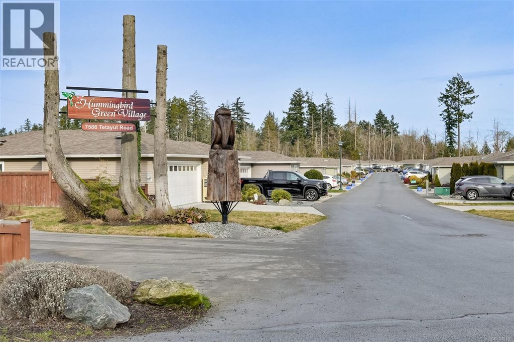 52 7586 Tetayut Rd, Central Saanich