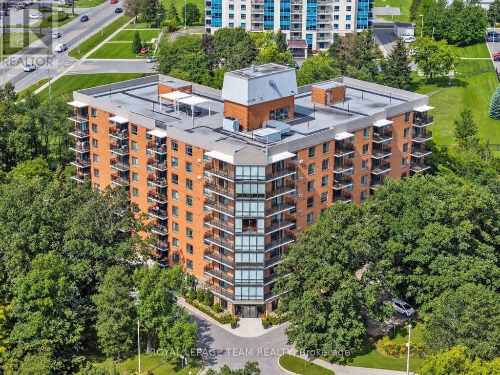302 - 115 Barrett Court, Kingston (kingston East (incl Cfb Kingston))