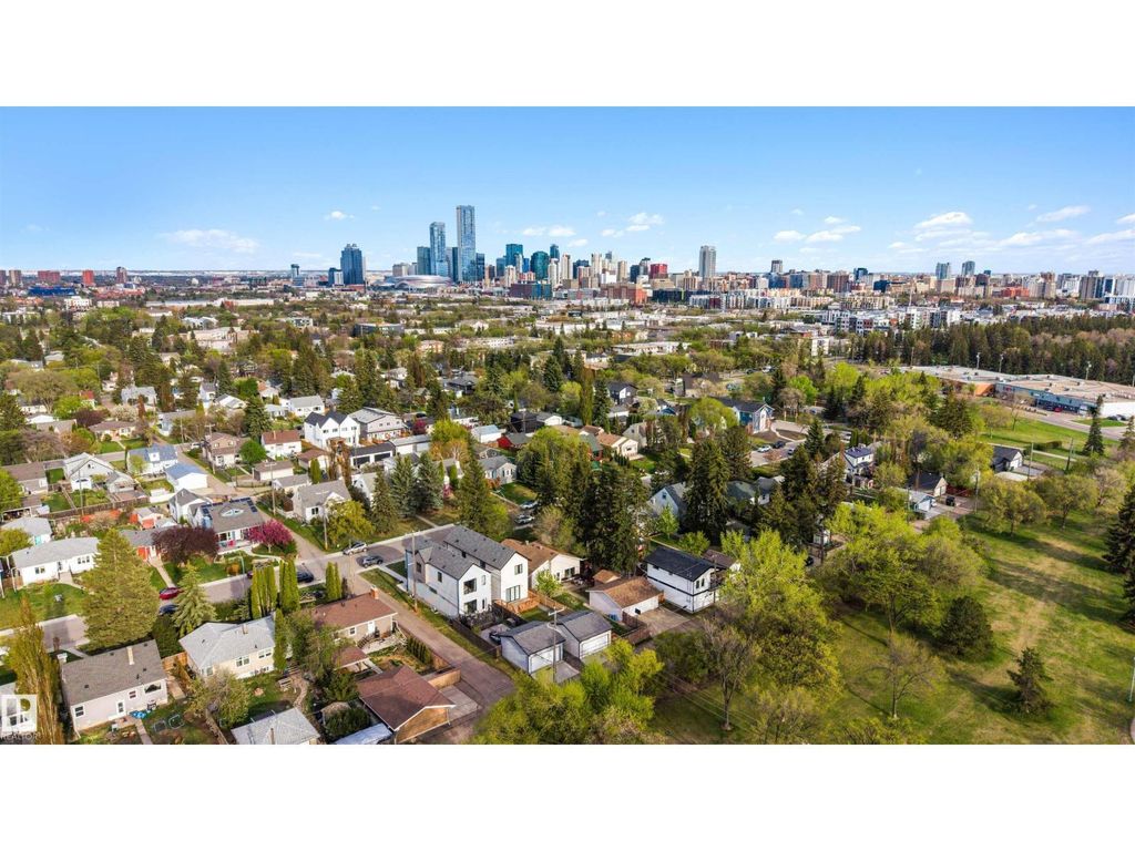 10948 118 St Nw, Edmonton