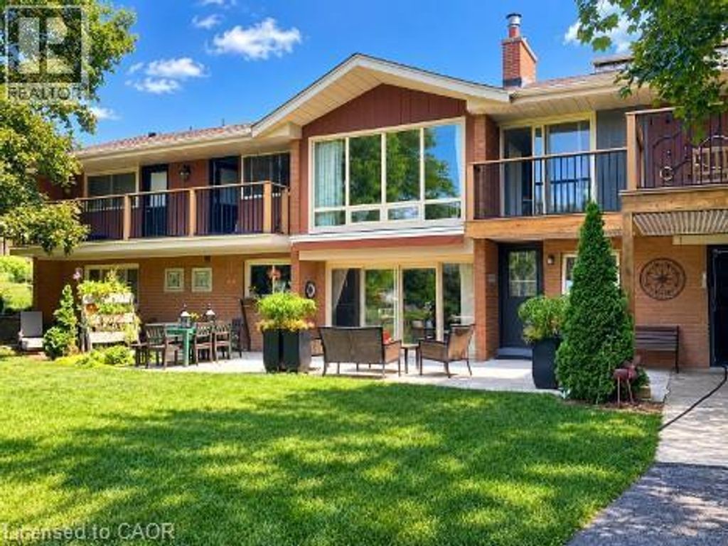 81 Thomson Drive, Waterdown