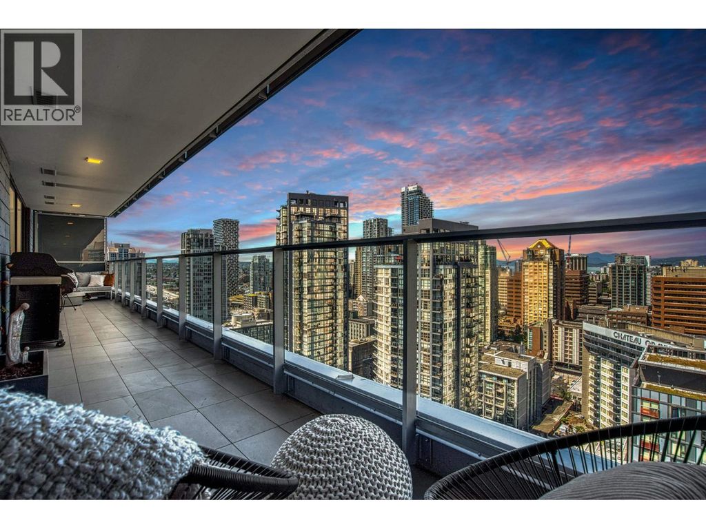 2607 1111 Richards Street, Vancouver