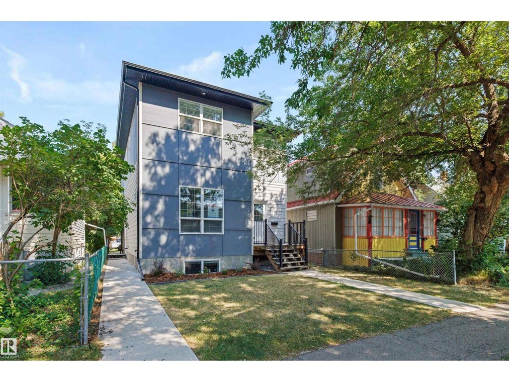 9622 77 Av Nw, Edmonton