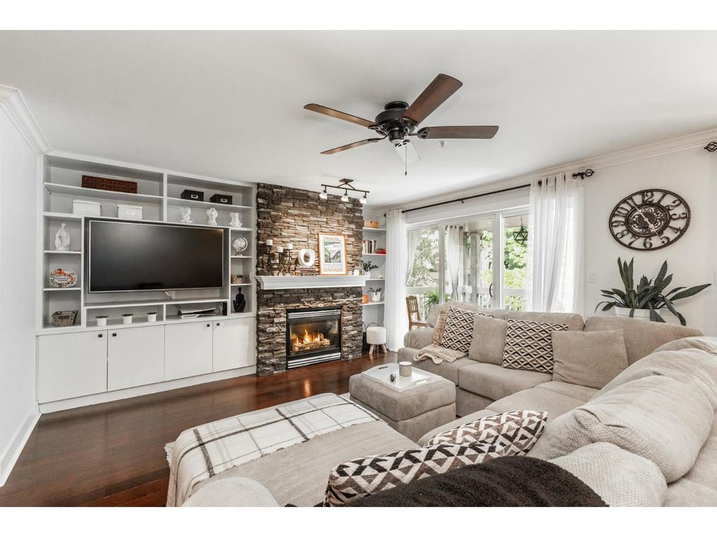 316 22022 49 Avenue, Langley