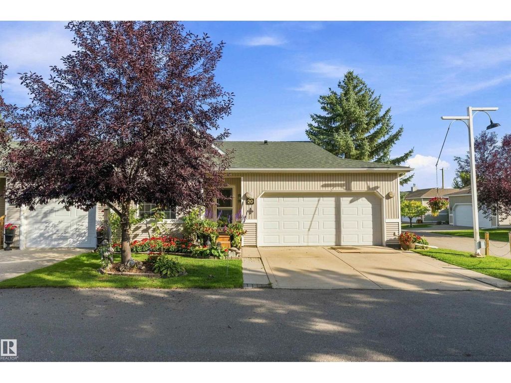#20 1 Village Ln, Rural Wetaskiwin County