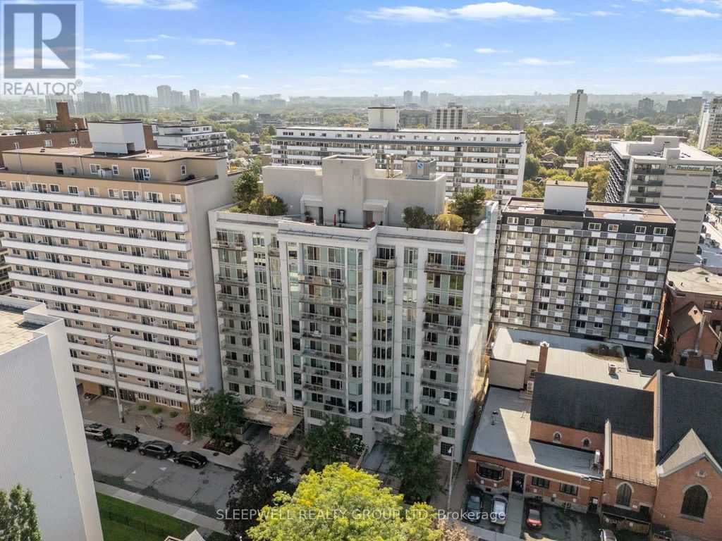 304 - 138 Somerset Street W, Ottawa