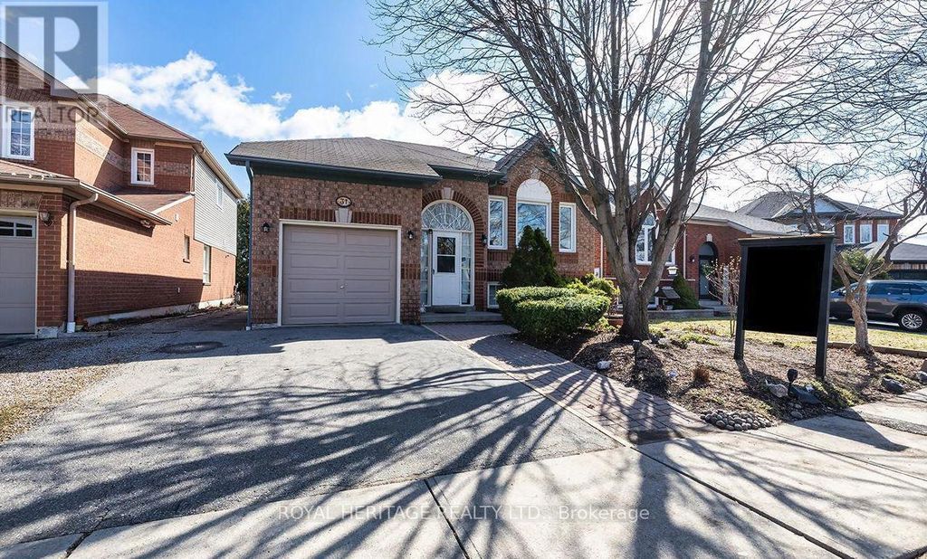 31 Thames Drive N, Whitby (rolling Acres)