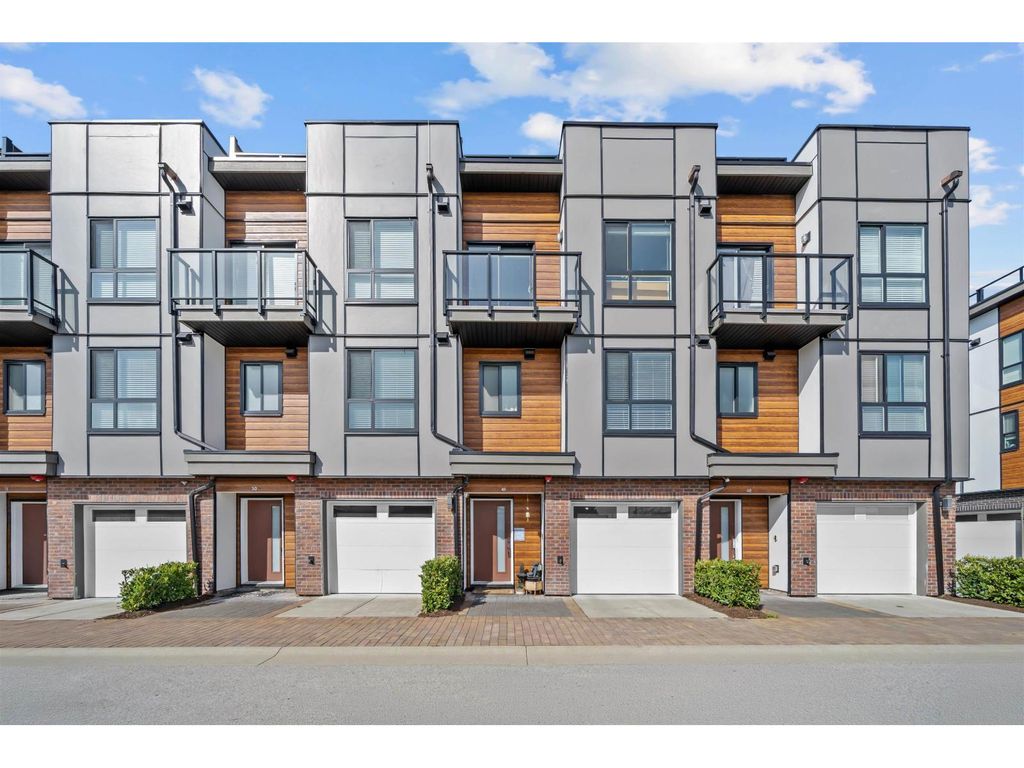 49 19760 55 Avenue, Langley
