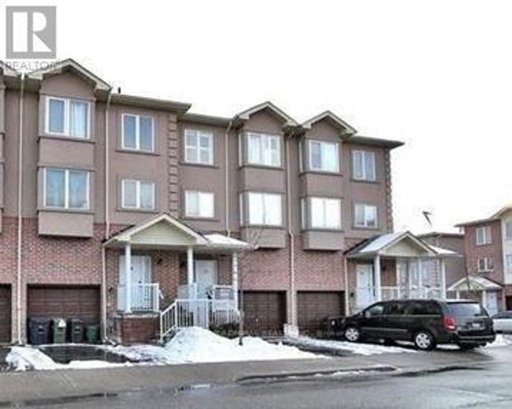 29 - 3053 Finch Avenue W, Toronto (humber Summit)