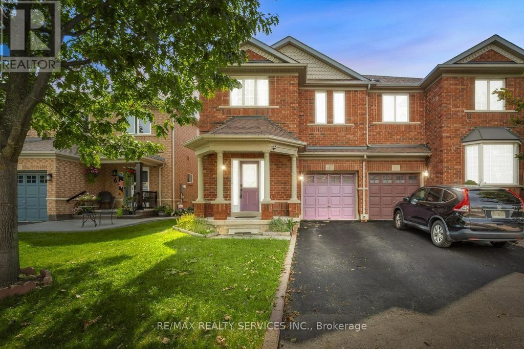 4 Farthingale Crescent, Brampton (fletcher's Meadow)