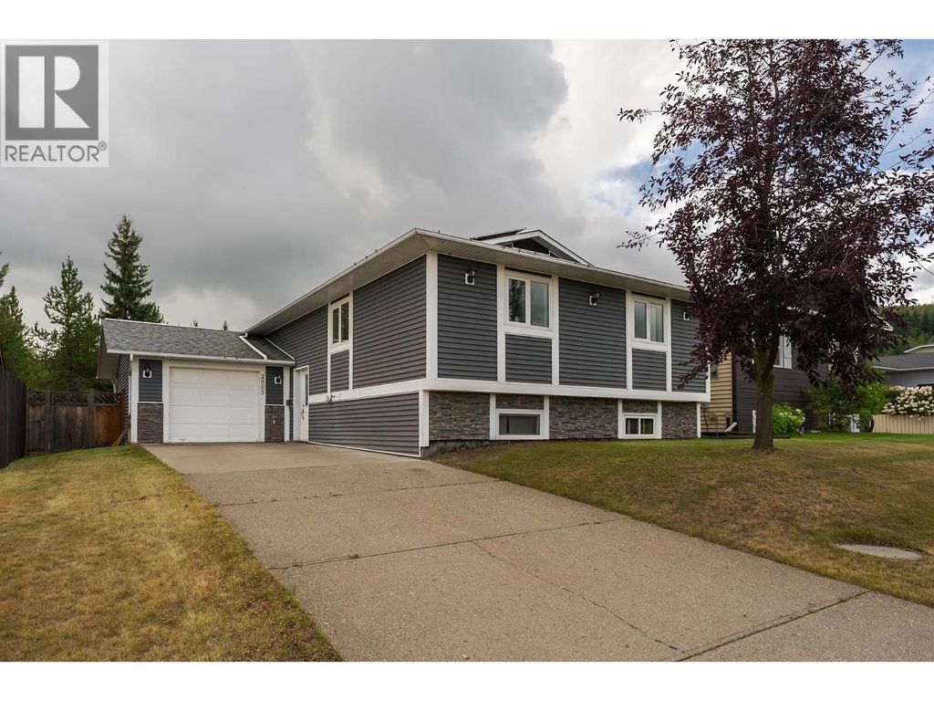 2905 Christopher Crescent, Prince George