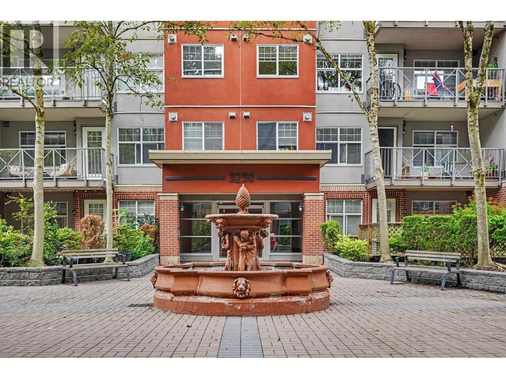 309 3260 St Johns Street, Port Moody