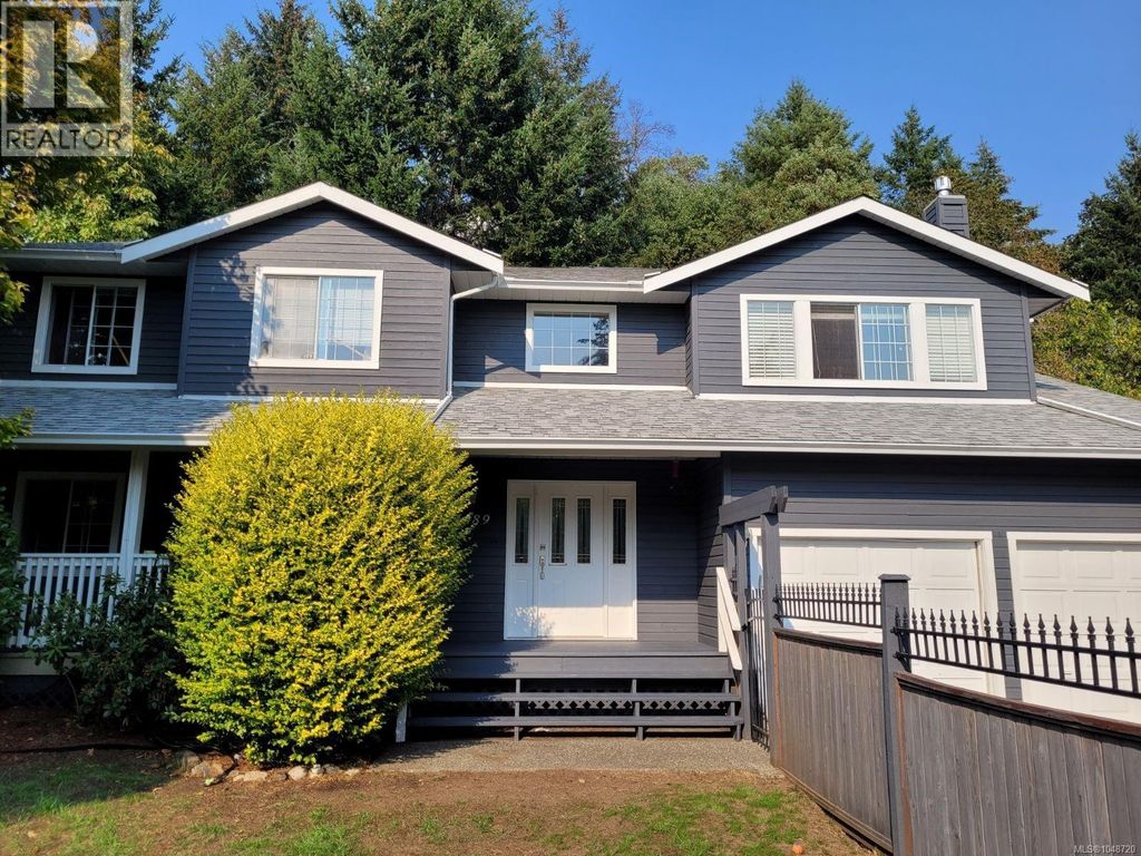2689 Crystalview Dr, Langford