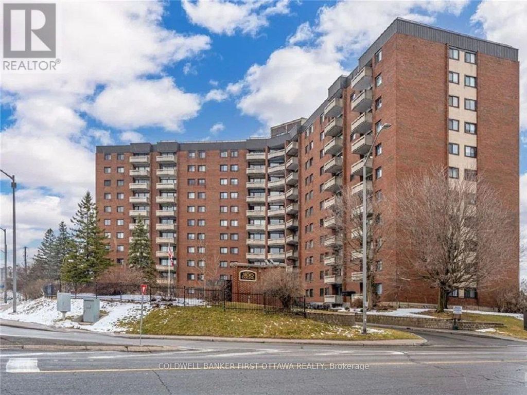 817 - 3100 Carling Avenue, Ottawa