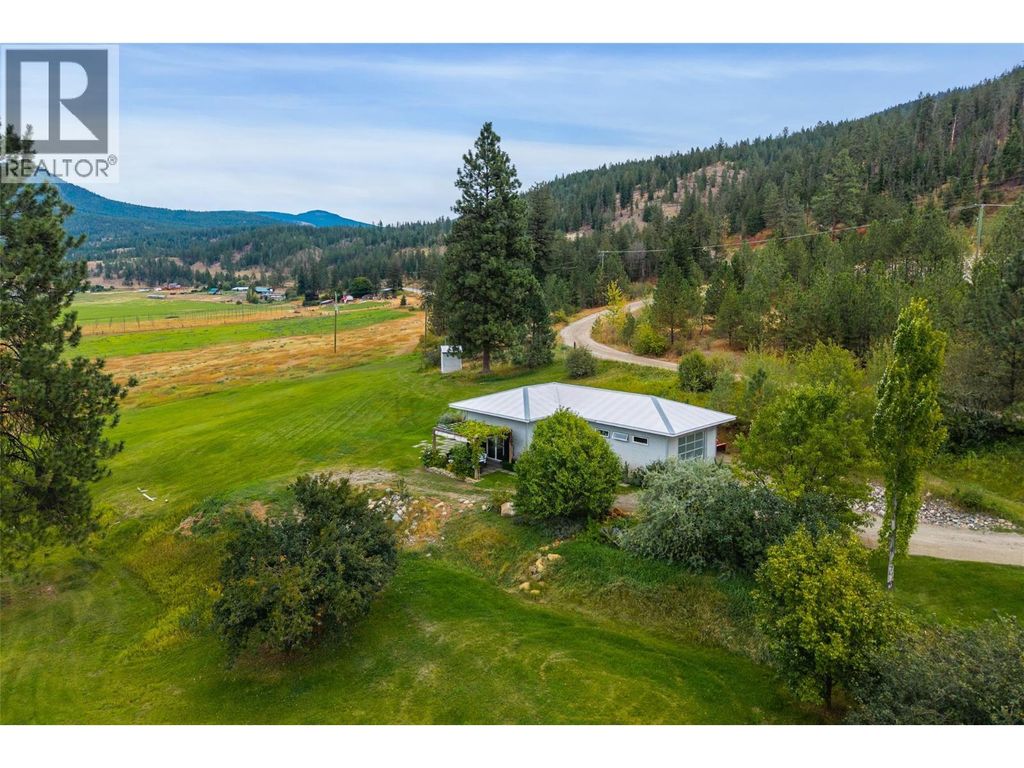 8121 Lyons Road, Kamloops