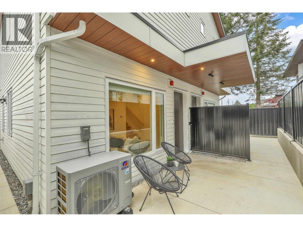 1 3183 Graveley Street, Vancouver