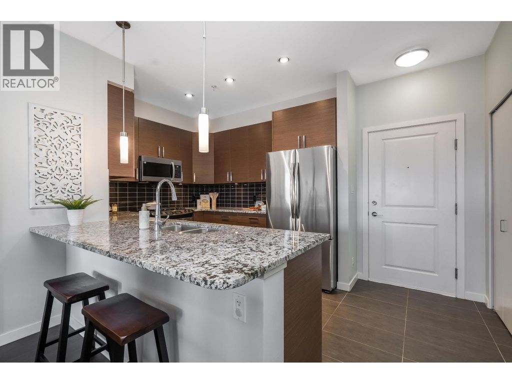 308 288 Hampton Street, New Westminster