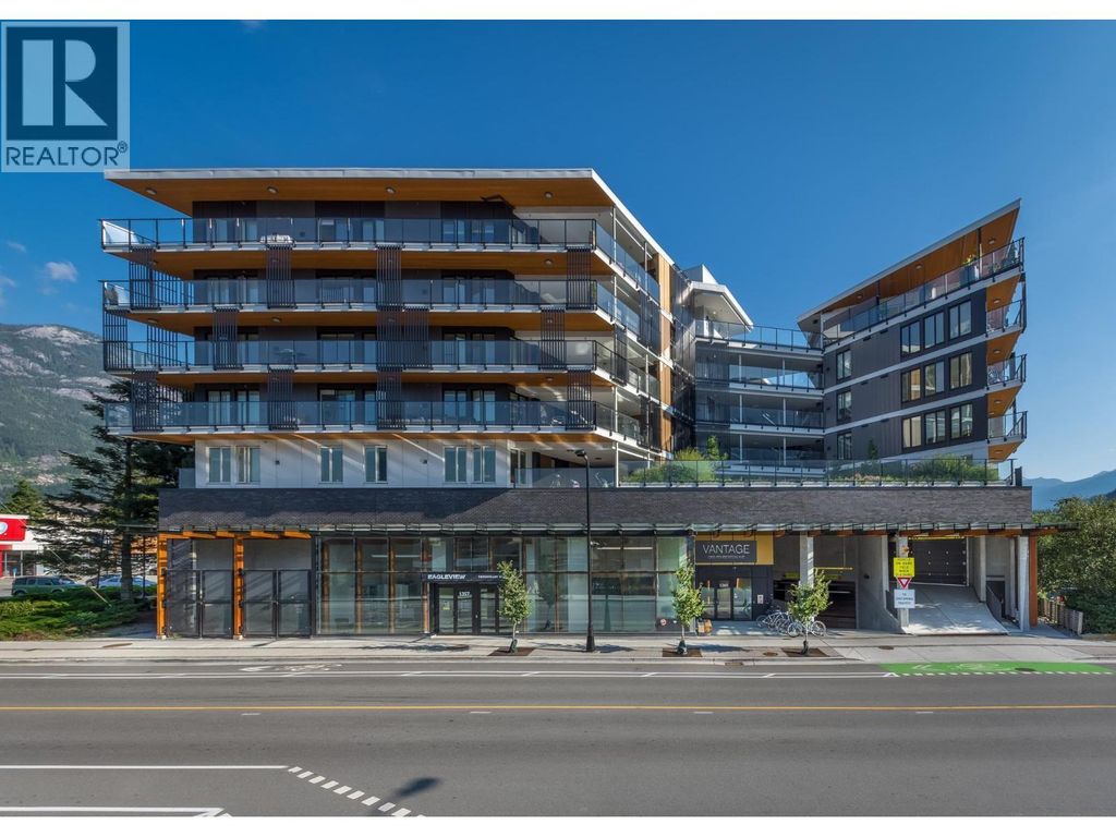 213 1365 Pemberton Avenue, Squamish
