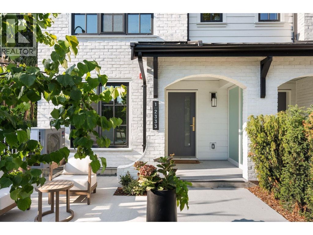 Sl 1 2333 E 54th Avenue, Vancouver