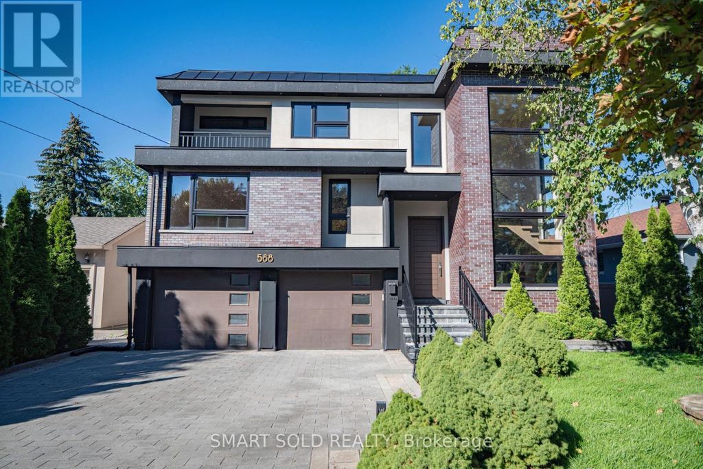 588 Conacher Drive, Toronto (newtonbrook East)