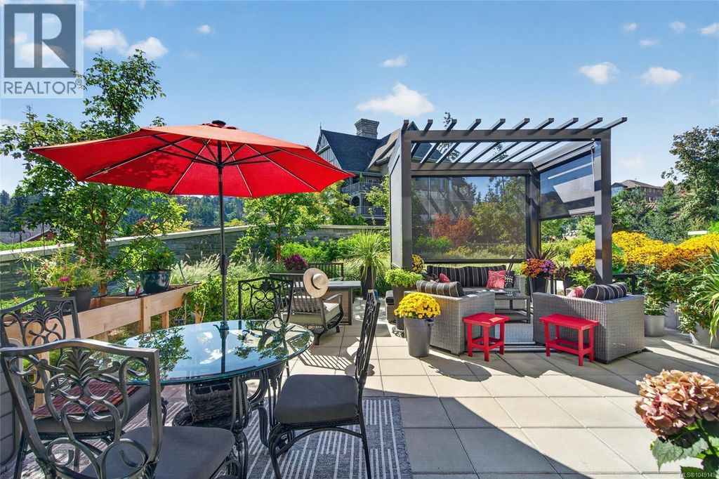 607 2000 Hannington Rd, Langford