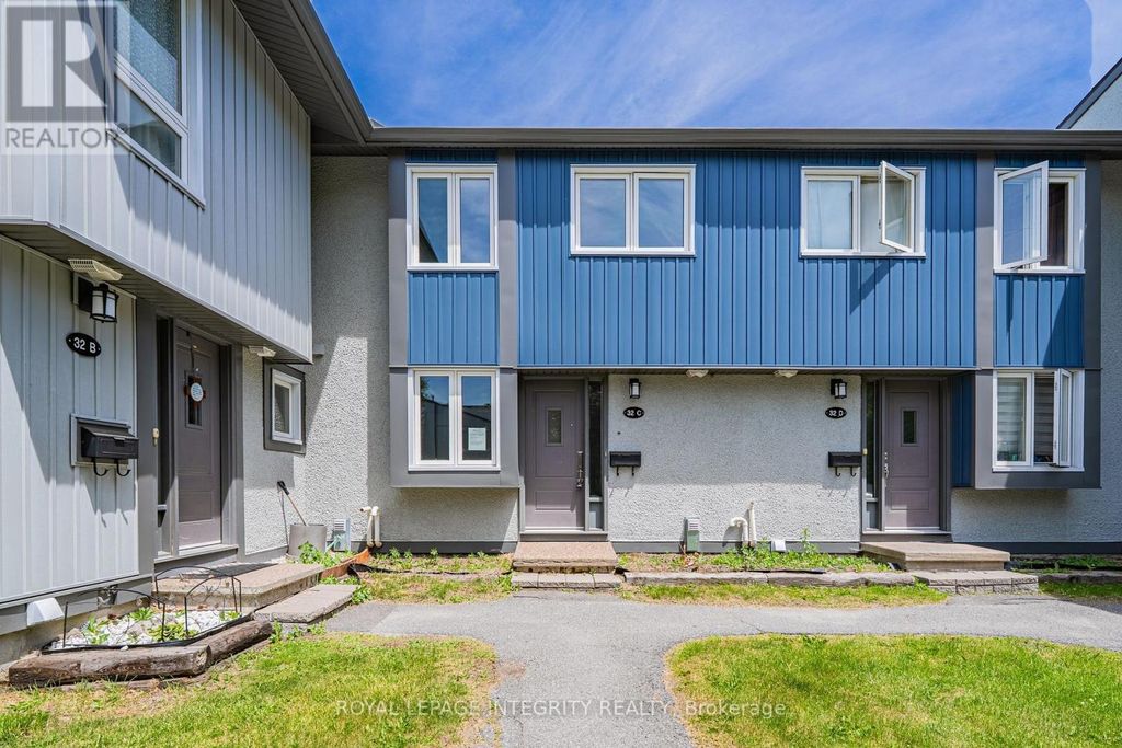 32c Benlea Drive, Ottawa