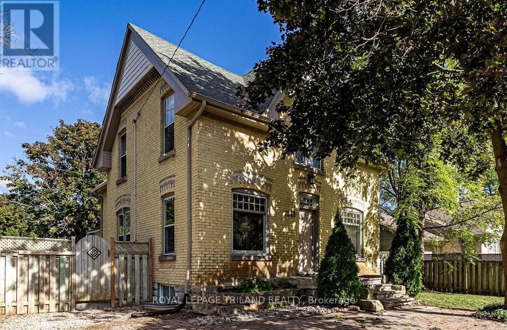 1143 Riverside Drive, London North (north O)